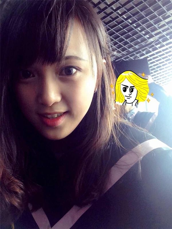 美女面对面第八期: 暴力萝莉铿锵登场